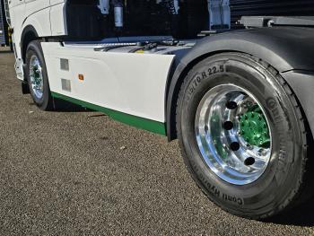 XF 480 4x2 SSC / RETARDER / SPECIAL INTERIOR